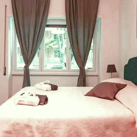 2 Mobilate In Apartment *